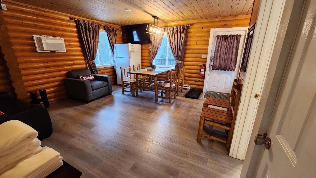 Lodge Mt. Alpine *